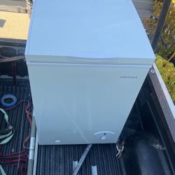 Insignia 3.5 Cubic Ft Freezer 