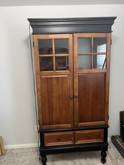 Ducks unlimited Armoire