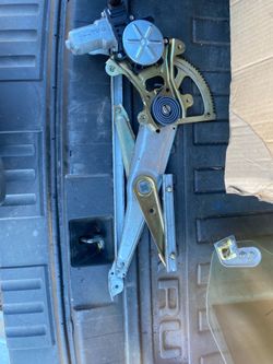 Subaru Legacy 2005-2009 Power Window Regulator and Motor