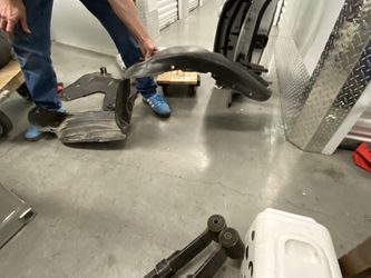 05’-11’ Toyota Tacoma Wheel Well LH