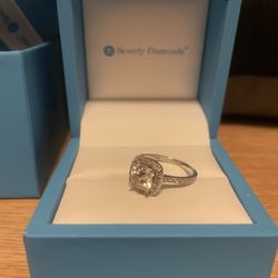 Moissanite Engagement Ring (1.32ct, size: 5.5)