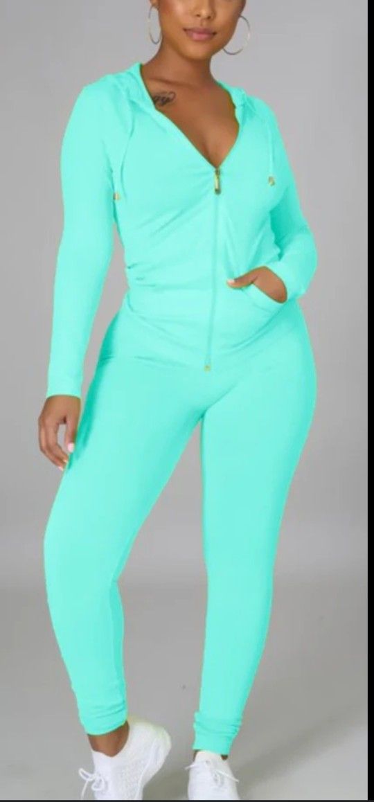 Alexis Legging 2 Pic