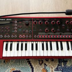 Hybrid Synthesizer