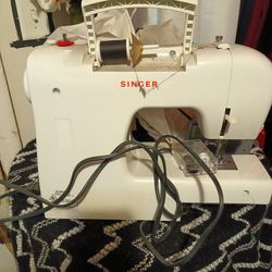 Singer sewing machine