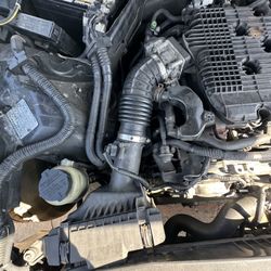 2011-2019 INFINITI M37 Q70 AIRBOX CLEANER RIGHT PASSENGER SIDE 