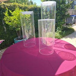 Acrilic Stands. Wedding Decor