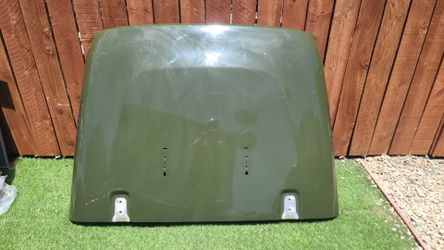 2018 - 2025 JEEP WRANGLER GLADIATOR JL  JT HOOD PANEL GREEN OEM USED. NC31