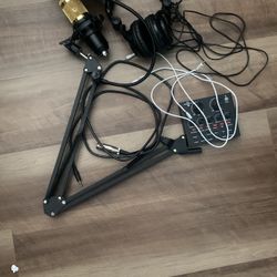 Studio Set Up 