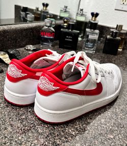 Air Jordan 1 low university red size 11 I’m used one time only