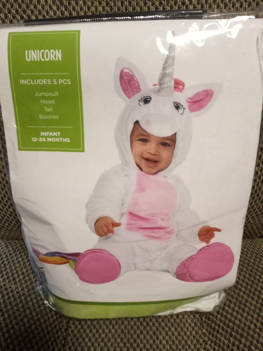 Kids Costumes!! ($10/Each)