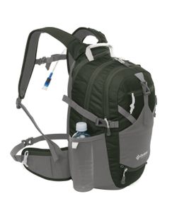 Outdoor products trail break 18 leader hydration pack with 2 L reservoir
