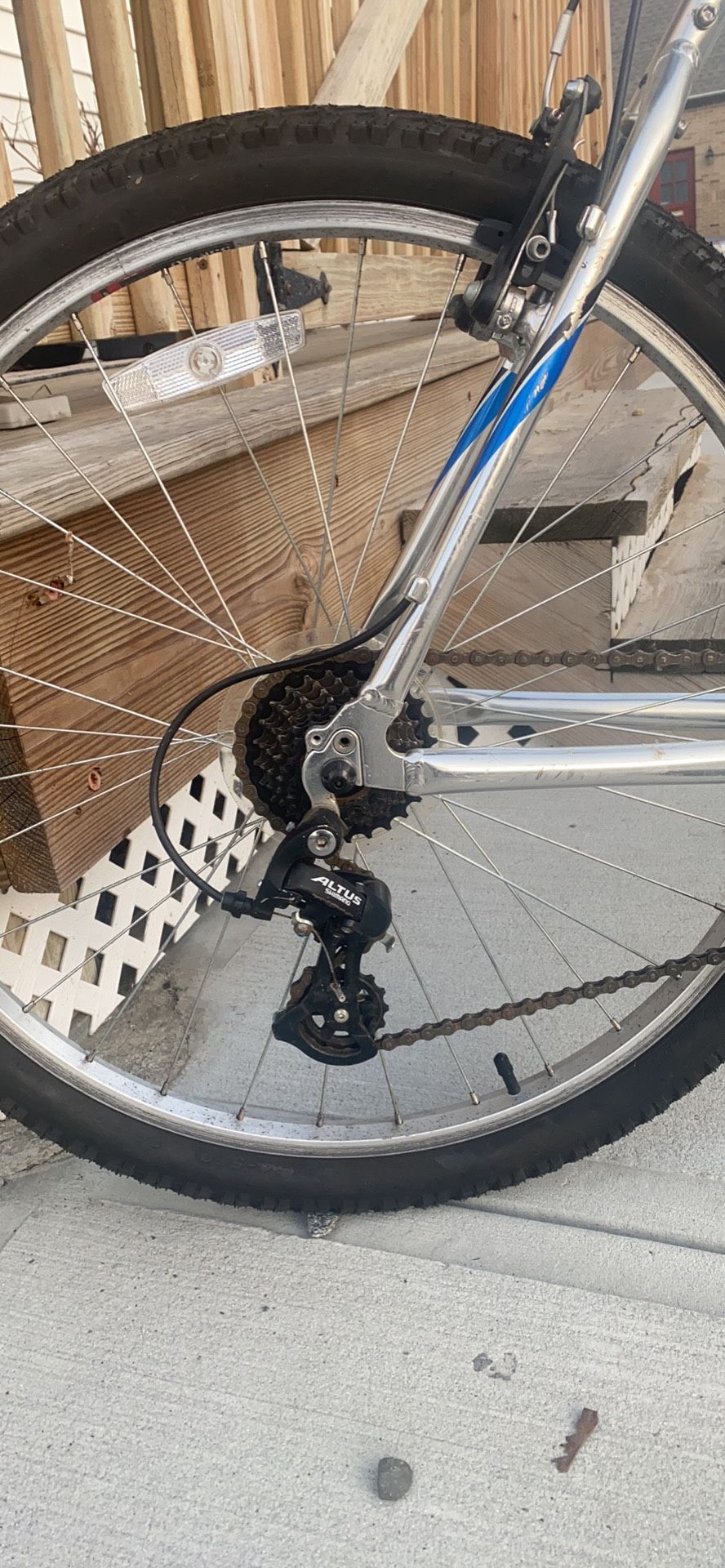 TREK ALPHA 4100 CUSTOM ALUMINUM FRAME Cm