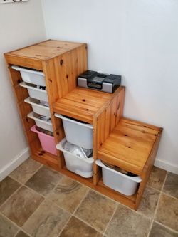 TROFAST storage system with radio