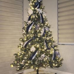 Decorated Christmas Tree 7 Foot MUST GO