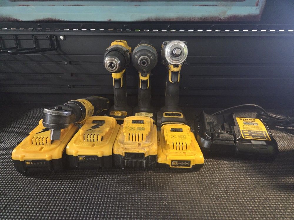 Dewalt Tool Set 