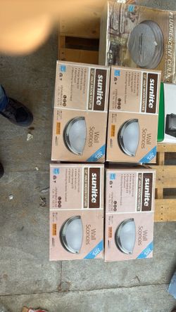 Sunlite 12” half moon fixture