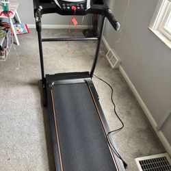 FREE MERAX TREADMILL