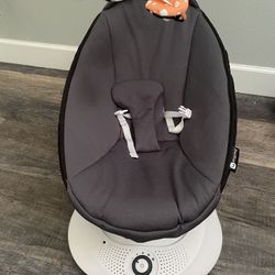 4moms rockaRoo Baby Swing