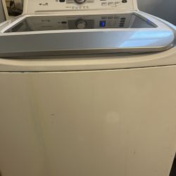 Washer Aand Dryer 