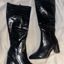 Chunky Heeled Boots 