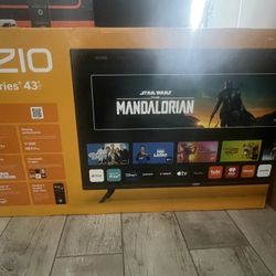 Vizio V-Series  4K Smart  TV (43 Inch)