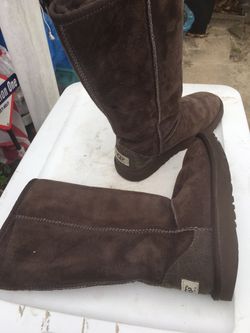 Australian UGGs size 3 only 45 firm