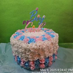 Gender Revealing Center Piece Cake Prop