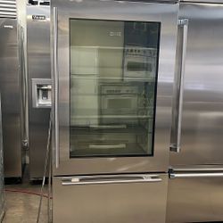 SUB ZERO 36”WIDE BUILT IN GLASS VIEW BOTTOM FREEZER REFRIGERATOR 