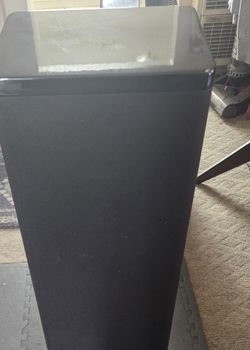$50 mirage tower speakers total of four 5inch woofers and 4 dome tweeters solid boxes