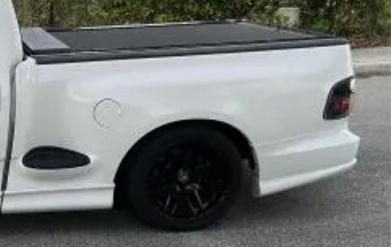 REAR DRIVER SIDE STEP SIDE FORD QUARTER F150