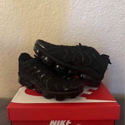 Nike VaporMax Plus Black