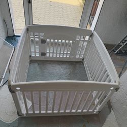Dog playpen