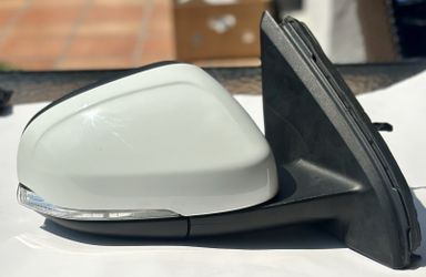 2015 Volvo V60 Right Passenger Side Mirror Assembly White 11 Pin