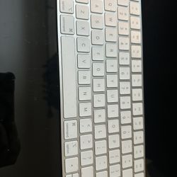 Magic Keyboard