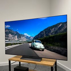 LG C3 Oled 4K 120HZ TV 48 in