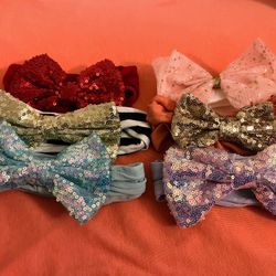 Lot of 6 hair bows