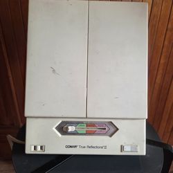 Vintage Conair True Reflections II Trifold Lighted Mirror - FOR PARTS/REPAIR (Non-Working)