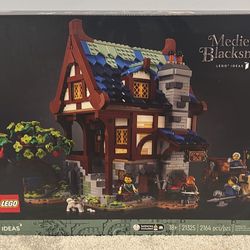 NEW LEGO Medieval Blacksmith
