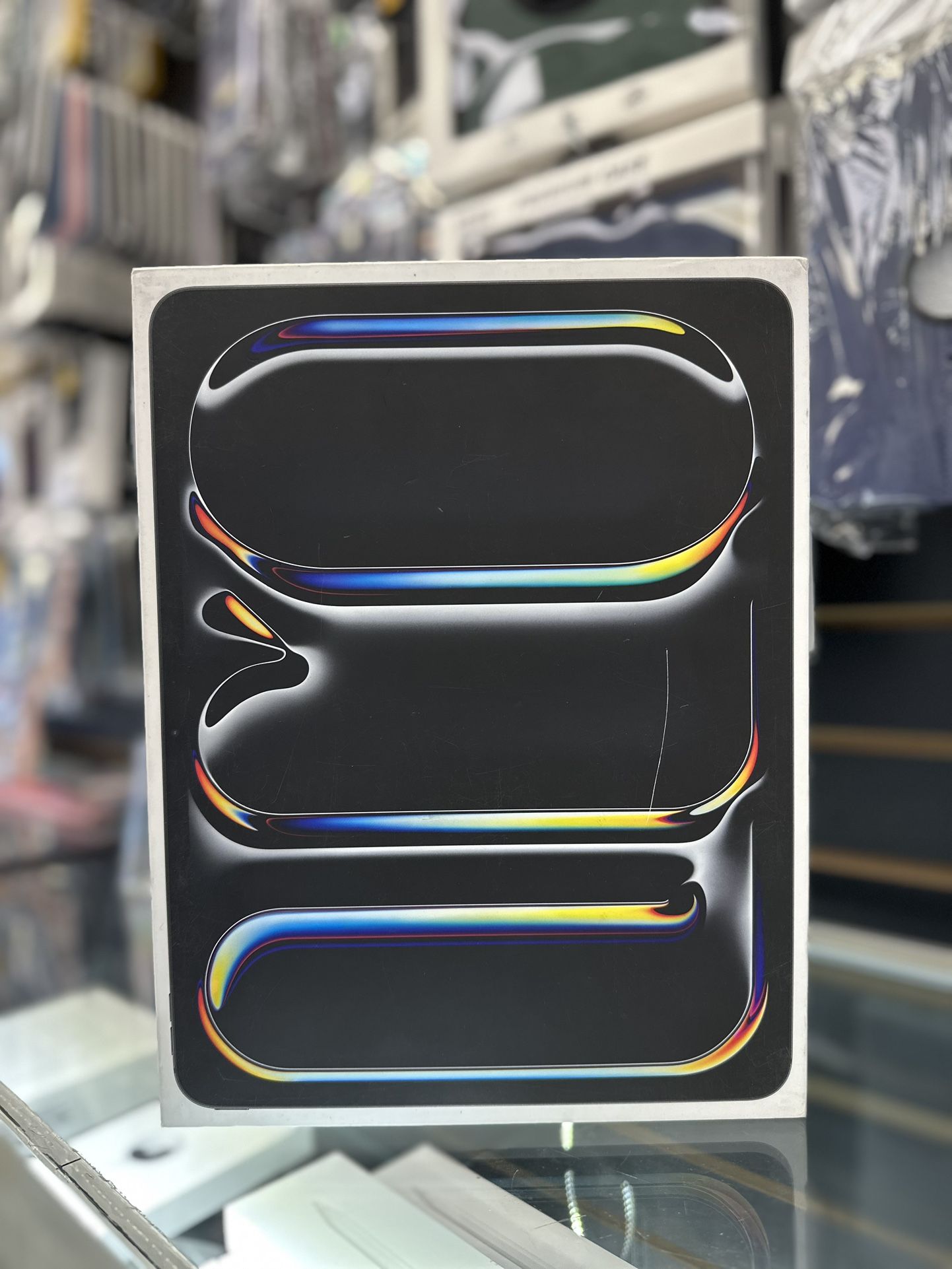 iPad Pro 13in M4 Chip WIFI 256gb (latest Model)