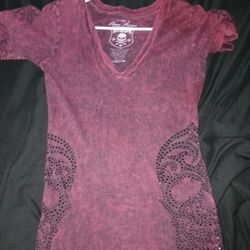 AFFLICTION CHAOS SERIES RED SHIRT WITH RHINESTONES MEDIUM WOMENS TEE