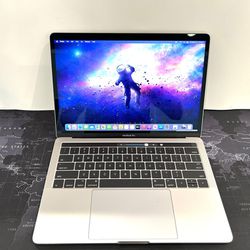 Apple MacBook Pro 13” 2016 TouchBar 3.3Ghz  i7 16GB 500GB