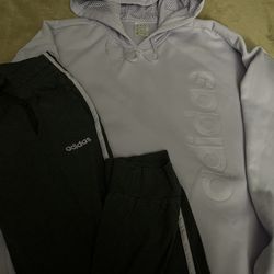 Adidas Woman’s Sweat Suit (read description)