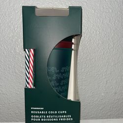 Starbucks Cups 