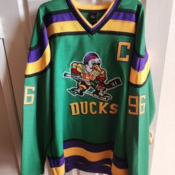 Mighty Duck  Men Jesery 