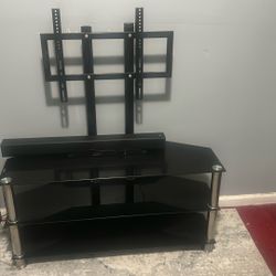 FLOATING TV STAND