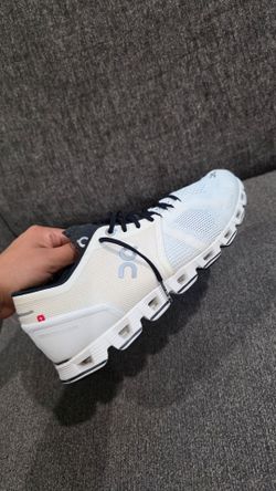 Shoes cloud size #9.5 womens  us
