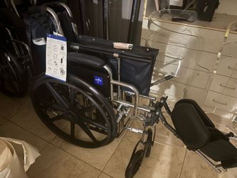 Bariatric “Heavy-Duty” Medline Excel Wheelchair