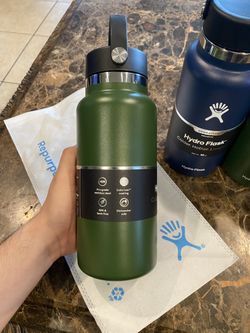 Brand New Olive / Dark Green 32 Oz Hydro Flask Bottle for Sale in Bell  Gardens, CA - OfferUp