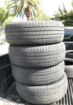 I have four tires in good condition 225 6517 Michelin latitude they have about 60% left