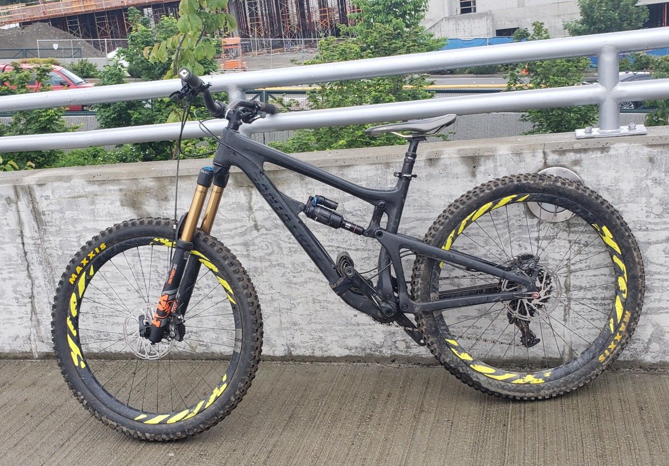 2015 Santa cruz Nomad (27.5)